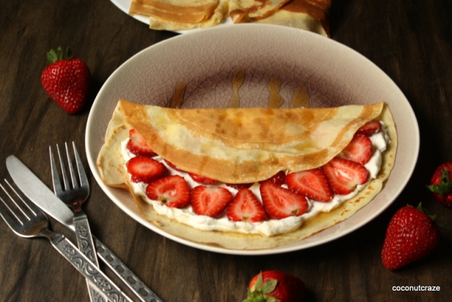 crepe with strawberry filling